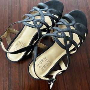 Naturalizer Raine Black Sandals - 7 Like New